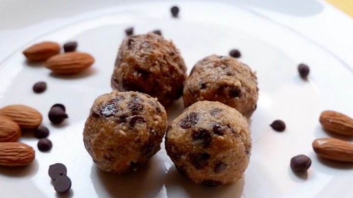 8 Almond Butter Energy Balls